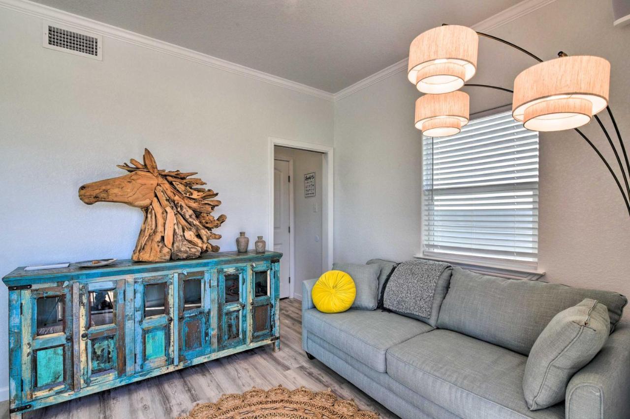 Coastal Surfside Beach House Walk To The Ocean! Экстерьер фото