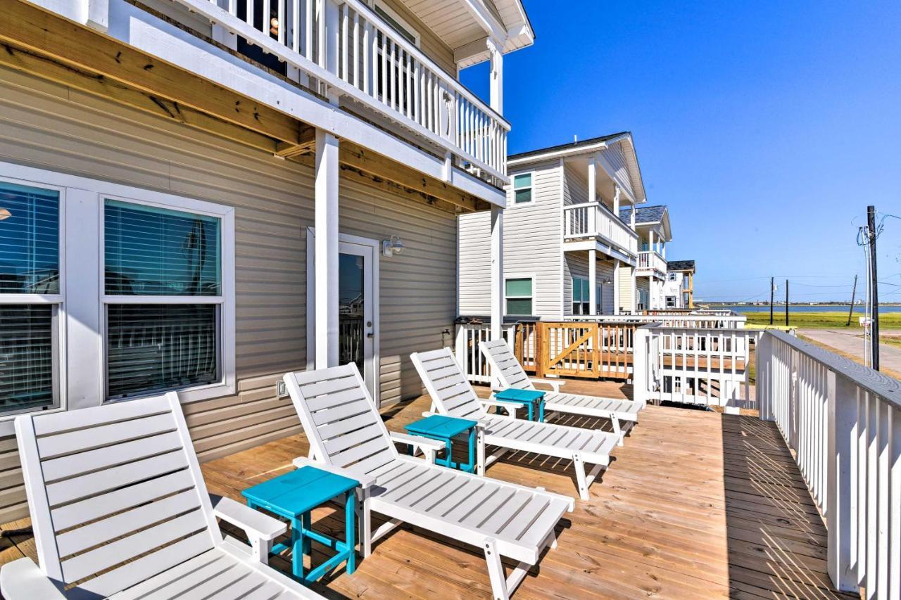 Coastal Surfside Beach House Walk To The Ocean! Экстерьер фото