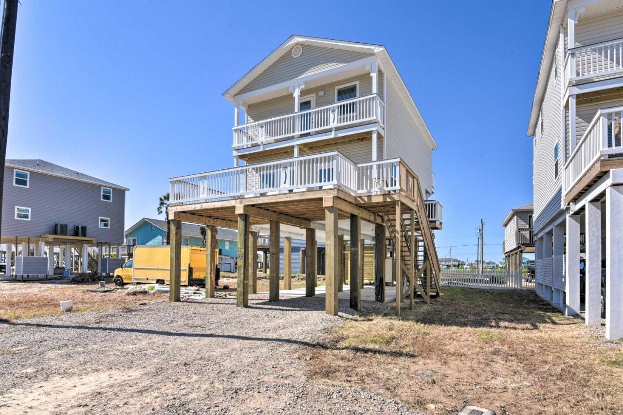 Coastal Surfside Beach House Walk To The Ocean! Экстерьер фото
